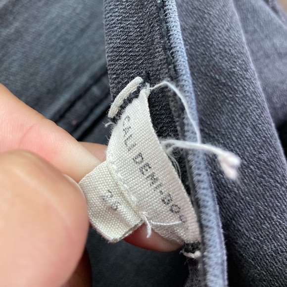 Madewell Cali Demi Boot Button Front Raw Hem Jeans - Picture 14 of 15